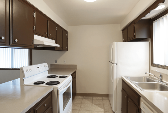 2-bedroom apartment at Glynbrook Estates Apartments in Keizer, OR